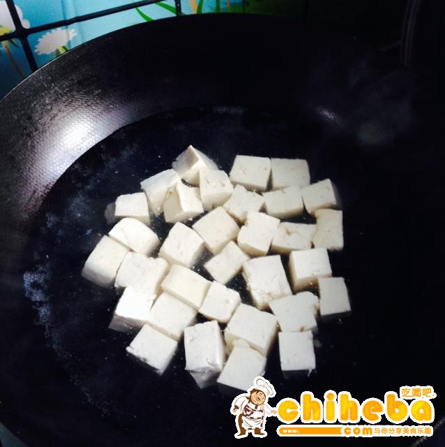 红烧豆腐的做法 步骤1